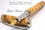 Plume confidence loupe d olivier titane et platine texte pour site