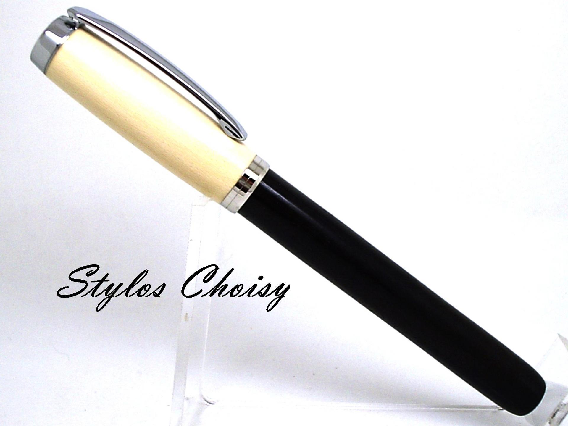 Plume empreinte ebene et houx platine 1