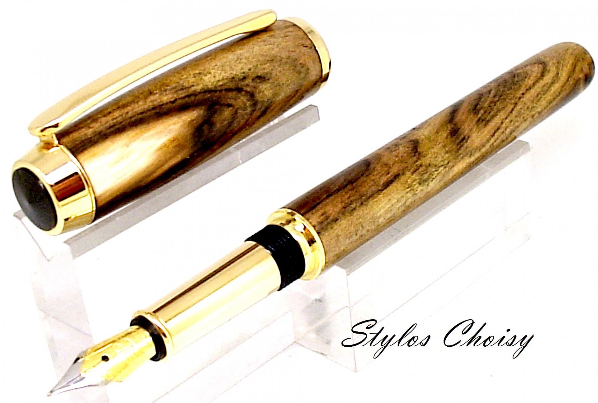 Plume empreinte pistachier du gard et or 10 carats 4